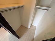 収納もバッチリあるのでお部屋が片付きますよ！