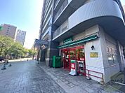 まいばすけっと南8条西4丁目店 747m
