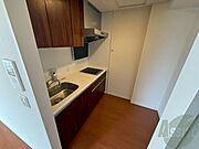 システムキッチン完備で2口ついているので料理もできます！