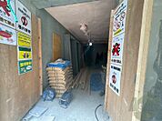 前面道路、建物周り等