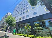まいばすけっと南2条西8丁目店 126m