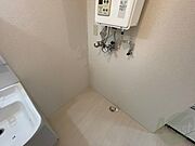 もちろん洗濯機置場は室内にあるので、いつでも洗濯できますよ