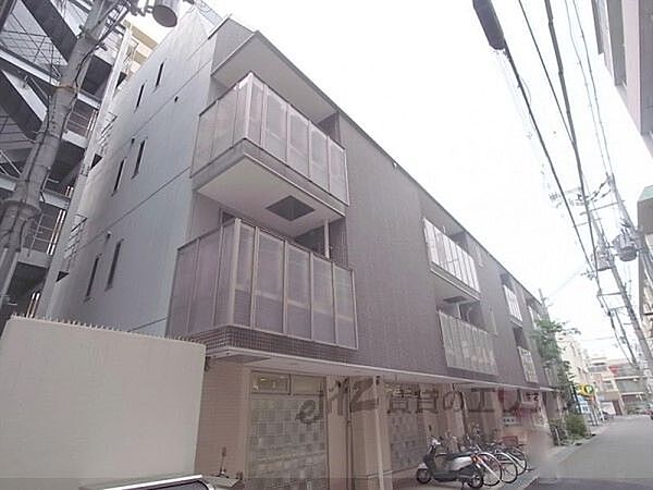 Ｋｅｎ’ｓ　Ｈｏｕｓｅ 304｜大阪府茨木市双葉町(賃貸マンション1K・3階・30.33㎡)の写真 その1