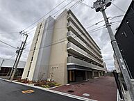 大阪府吹田市西御旅町8-47：物件画像／株式会社エリッツ　阪急茨木市店