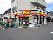 デイリーヤマザキ牧田店 徒歩10分。 730m