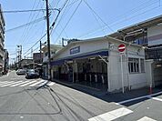 相川駅(阪急 京都本線) 徒歩26分。 2020m
