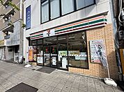 セブンイレブン大阪天神橋6丁目店 徒歩11分。 820m