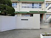 茨木市立中条小学校 徒歩71分。 5610m