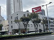 大阪ダイハツ販売本社 徒歩9分。 700m