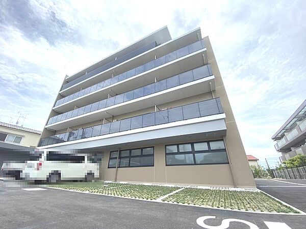 トリニティ豊中本町 ｜大阪府豊中市本町4丁目(賃貸マンション1SLDK・4階・59.36㎡)の写真 その1