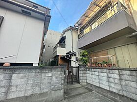 豊中市庄内栄町5丁目貸家  ｜ 大阪府豊中市庄内栄町5丁目（賃貸一戸建2LDK・1階・74.99㎡） その1