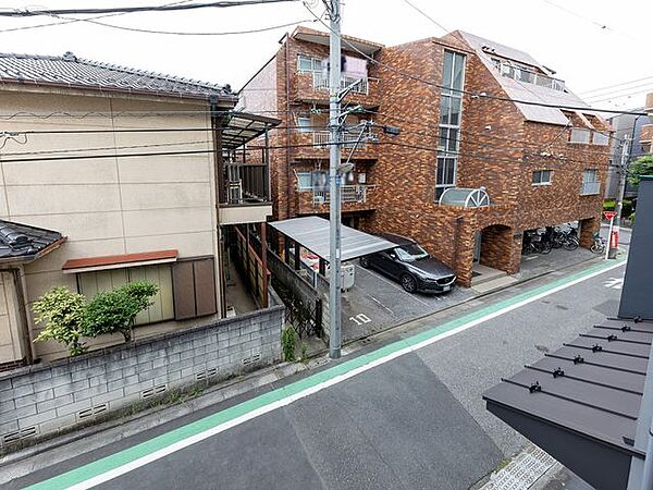 バルコニーを拡大表示