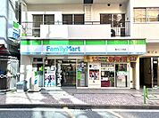 ファミリーマート新川二丁目店 155m