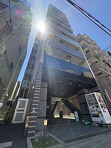 外観：外観2017年7月築総戸数30戸JR山手線・京浜東北線・常磐線、京成本線「日暮里駅」徒歩8分2026年6月末一部リフォーム済み