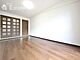 リビング...