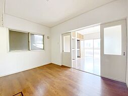 サンハイツ中駒 203 2階2DKのリビング/ダイニング