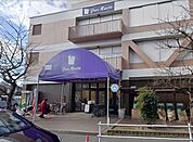 パレマルシェ中村店 徒歩8分。 630m