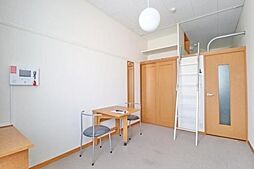 レオパレスＫ・インランドシー 201 2階1Kのリビング/ダイニング