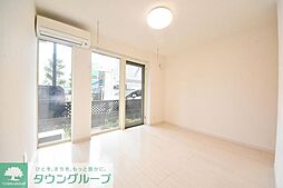 チャーリーズハウス港南中央 201 2階ワンルームのリビング/ダイニング