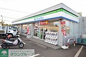 ファミリーマート横浜上飯田店 徒歩12分。コンビニ 890m