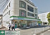 ファミリーマート大船駅北店 徒歩15分。コンビニ 1180m