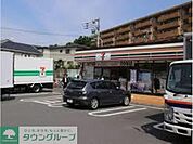 セブンイレブン横浜下永谷駅前店 コンビニ 430m
