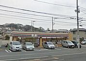 セブンイレブン横浜笹下5丁目店 729m