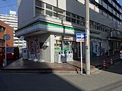 ★★ファミリーマート 97m