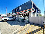 セブンイレブン鎌倉稲村ガ崎店 徒歩12分。 930m