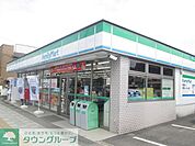 ★★ファミリーマート 徒歩7分。コンビニ 500m