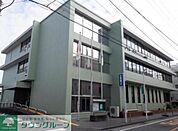 鎌倉市大船図書館 徒歩8分。 590m