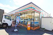 セブンイレブン横浜栄笠間3丁目店 徒歩9分。 700m