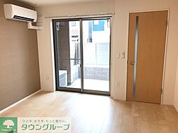 ロンサールIII 102 1階1LDKのリビング/ダイニング