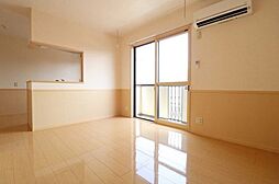 JR高崎線 本庄駅 徒歩4分の賃貸アパート 2階1LDKのリビング/ダイニング