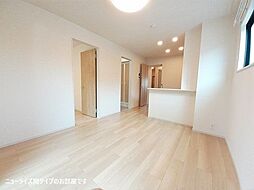 ラ　メッゾII 1階2LDKのリビング/ダイニング