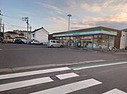 ファミリーマート 深谷深谷町店 徒歩16分。 1210m