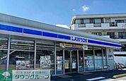 ローソン熊谷万平町一丁目店 徒歩7分。 560m
