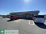 ミニストップ深谷小前田店 徒歩26分。 2020m