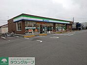 ファミリーマート 本庄児玉インター店 徒歩10分。 730m