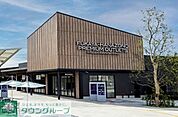 ふかや花園プレミアム・アウトレット 徒歩33分。 2630m