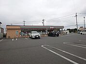セブンイレブン 上里神保原店 徒歩9分。 690m