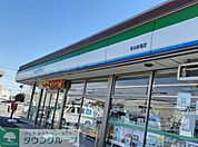 ファミリーマート熊谷新堀店 徒歩9分。 700m