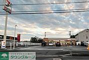 セブンイレブン 深谷つばき公園店 徒歩10分。 760m