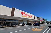 ベイシア本庄早稲田ゲート店 徒歩8分。 620m