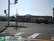 ミニストップ桶川上日出谷店 徒歩6分。 450m