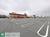 ベルク フォルテ本庄店 徒歩8分。 570m