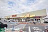 周辺：ヤオコー鴻巣逆川店 徒歩7分。 490m