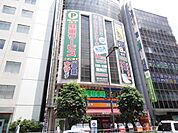 ヨドバシカメラ 771m