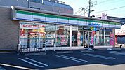 ファミリーマート福生加美平店 281m