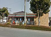 セブンイレブン福生熊川店 徒歩5分。コンビニ 360m